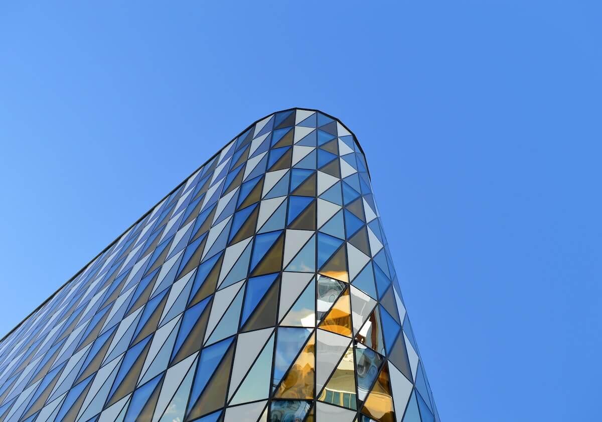 双线引爆！利物浦夏窗4大目标曝光，换代能否再造王朝？